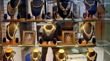 تحركات مفاجئة.. أسعار الذهب في الأسواق المحلية والعالمية بمنتصف تعاملات الأربعاء